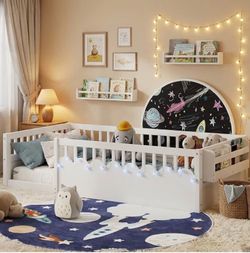 Floor bed for kids, twin size Montessori bed with high fencing railings