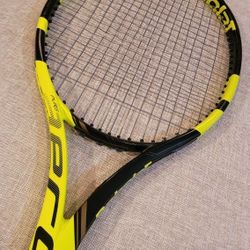 Babolat Pure Aero VS Tour Tennis Racket Great Condition Gently Used. 