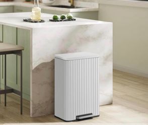 Trash Can, 13 Gallon (50 L) Garbage Can for Kitchen, with Lid, Pedal, and Removable Inner Bucket, Soft Close, Stainless Steel, 15 Trash Bags (Code K) 