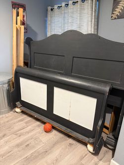 Queen size bed frame