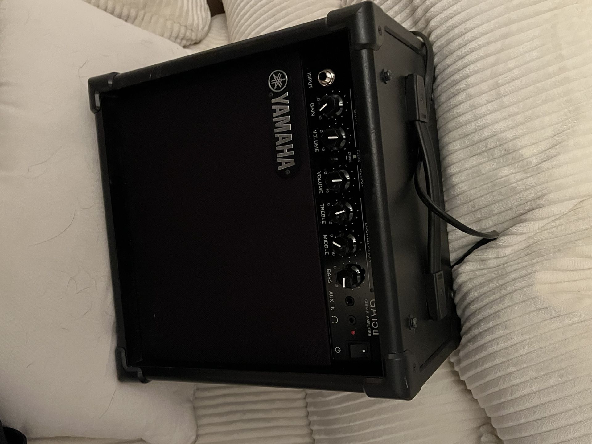 Electric Guitar With Practice Amp