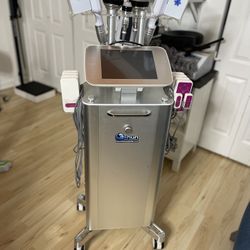 5 in 1 Cavitation, Freezing Weight Loss Machine Body Cold Slimming, Slimming Body Vacuum, RF, Laser Machine.