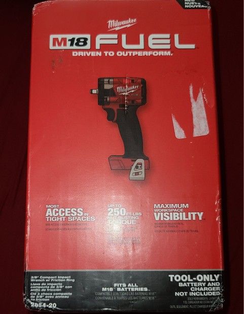 Milwaukee M18 FUEL 3/8 COMPACT IMPACT WRENCH