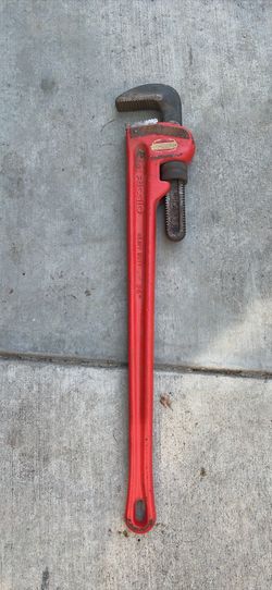 36” pipe wrench