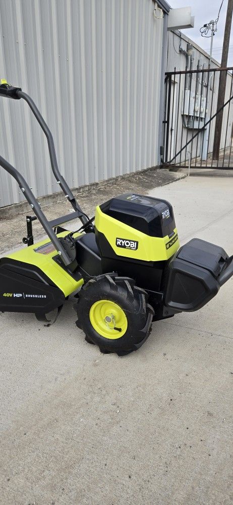 RYOBI
40V HP Brushless 18 in. Battery Powered Rear Tine Tiller (Tool Only)