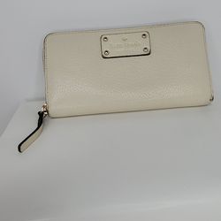 Kate Spade Women's Wellesley Neda Zip Continental Clutch Wallet Ivory Leather