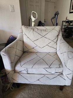 Accent chair