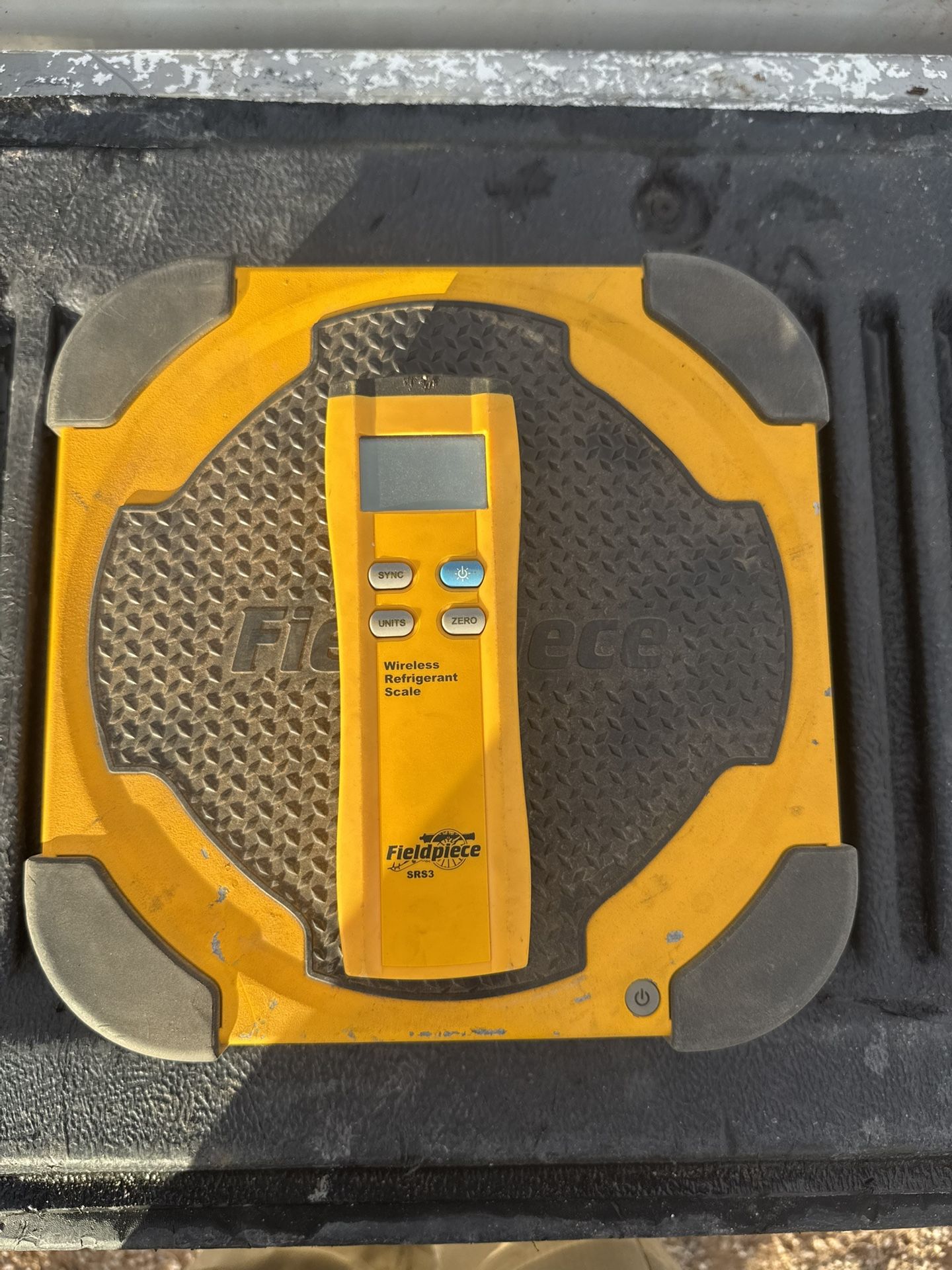 Blue Tooth Field Piece scale