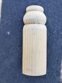 Baseboard wood corners