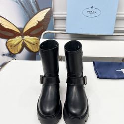Prada Women’s Boots With Box 2026 New 
