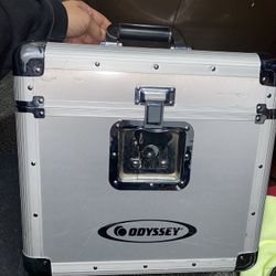 Odyssey Vinyl Record/Utility Case (KLP2SIL)