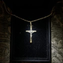 14K Solid Gold Cross Pendant With Chain 