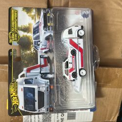 HOT WHEELS