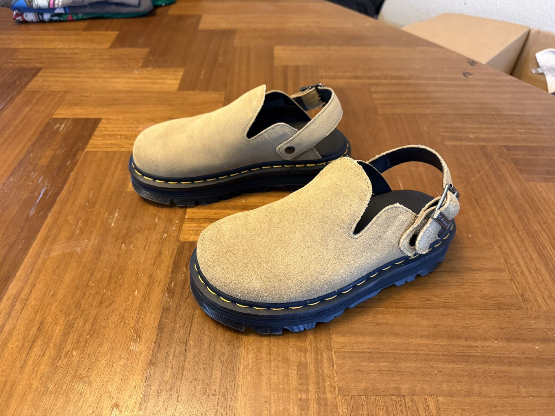 ZebZag Mule Platform Dr. Martin EU 38