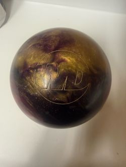 Colombia 300 White Dot Bowling Ball