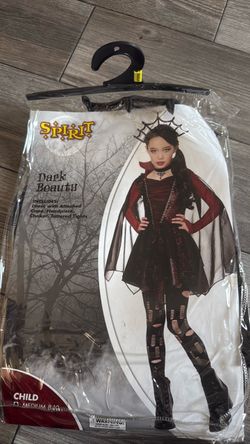 Dark beauty costume medium 8-10