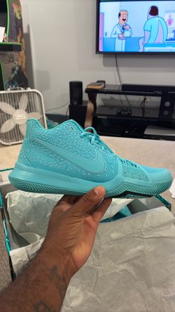 Nike Kyrie 3 Tiffany Aqua - Size 10.5