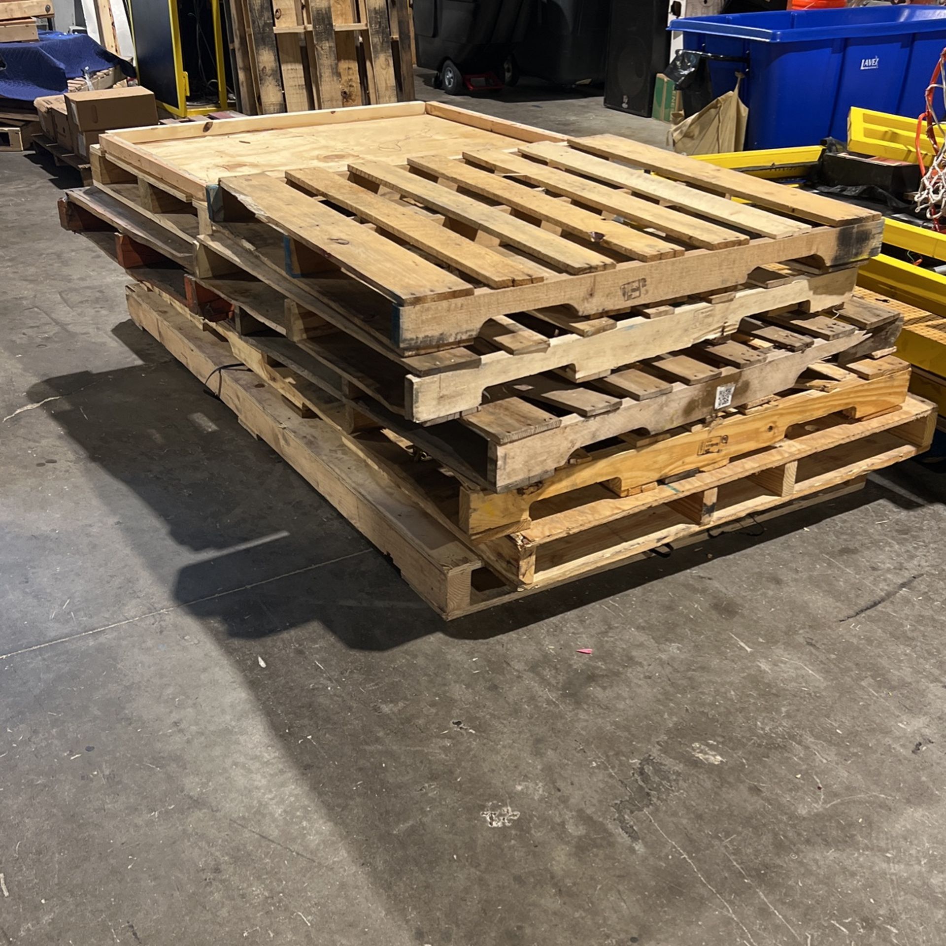 Free Pallets