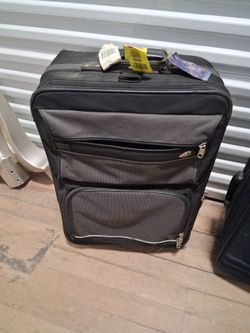 Rolling luggage