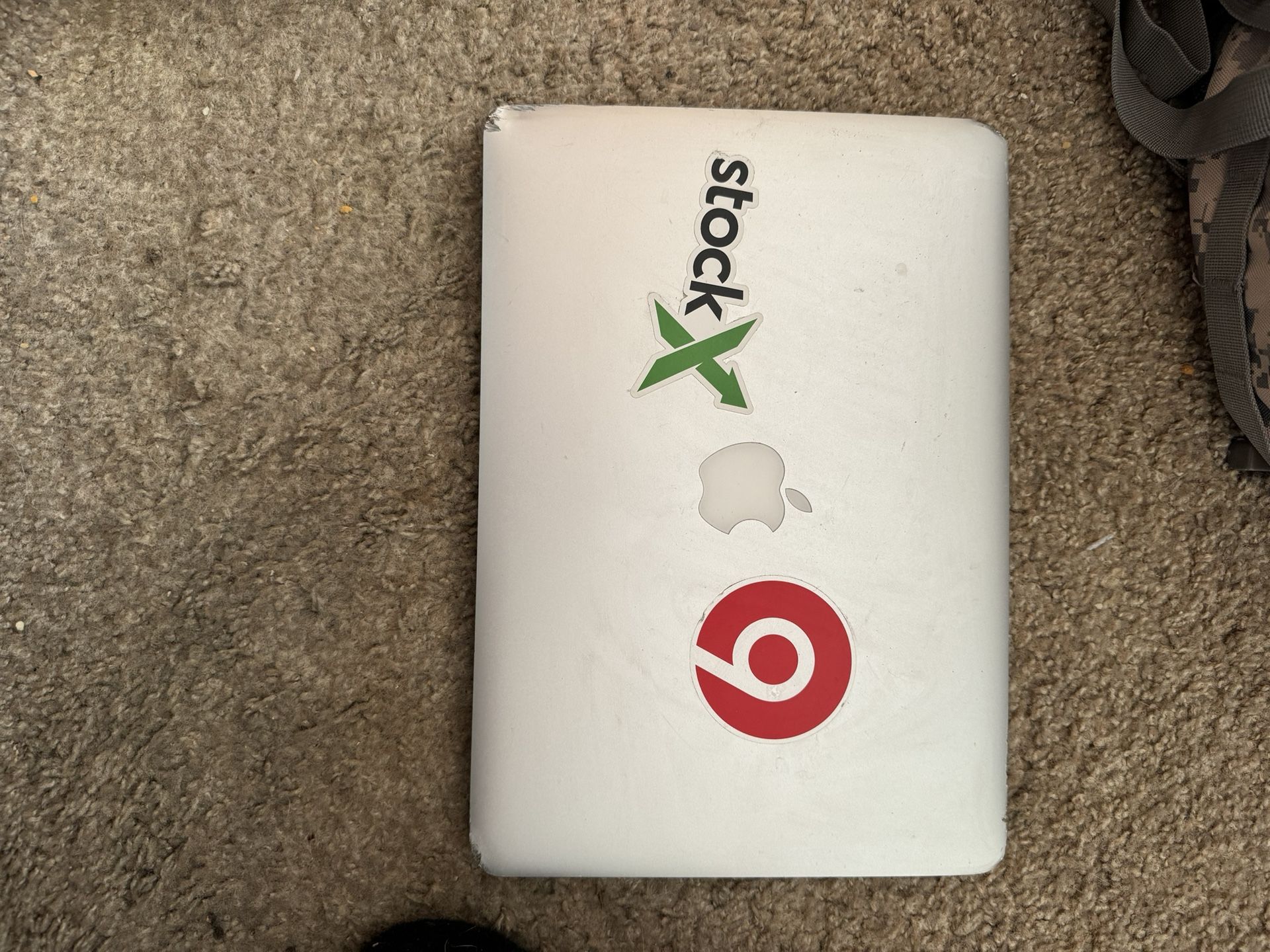 MacBook For Parts