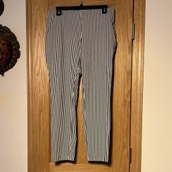 A New Day Stretch Cropped Straight Side Zip Pant