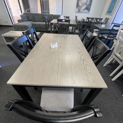 Dining Table +6 Chairs 