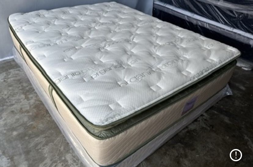 Queen Organic Elite Superior Hybrid Cool Gel Memory Foamm Pillow Top 14inch Matres!!