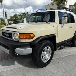 2008 TOYOTA FJ CRUISER 4x4 