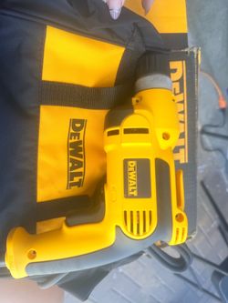 DEWALT Rotary Hammer Drill with Bag