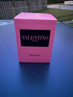 Donna Valentino born in Roma edp