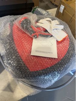 New-Retractable Garden Hose Reel with a 100-Foot Lengt...