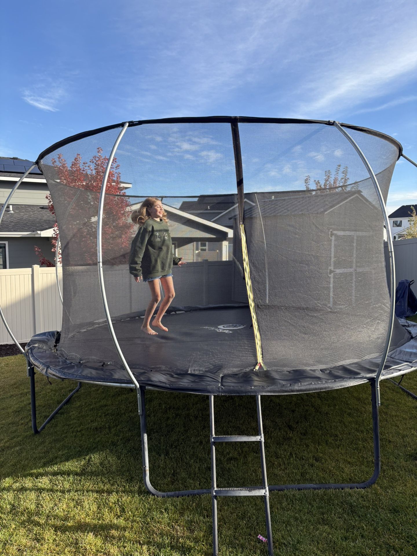 Trampoline
