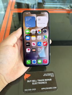 iPhone 13 128GB! Unlocked for any carrier! 90 Days Warranty! Financing Available!