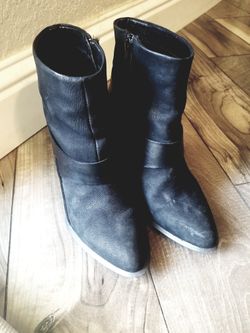 Aldo booties 7.5