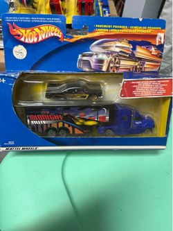 Hotwheels transporter carrier