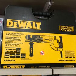 Dewalt New 1 1/8” Rotary Hammer 