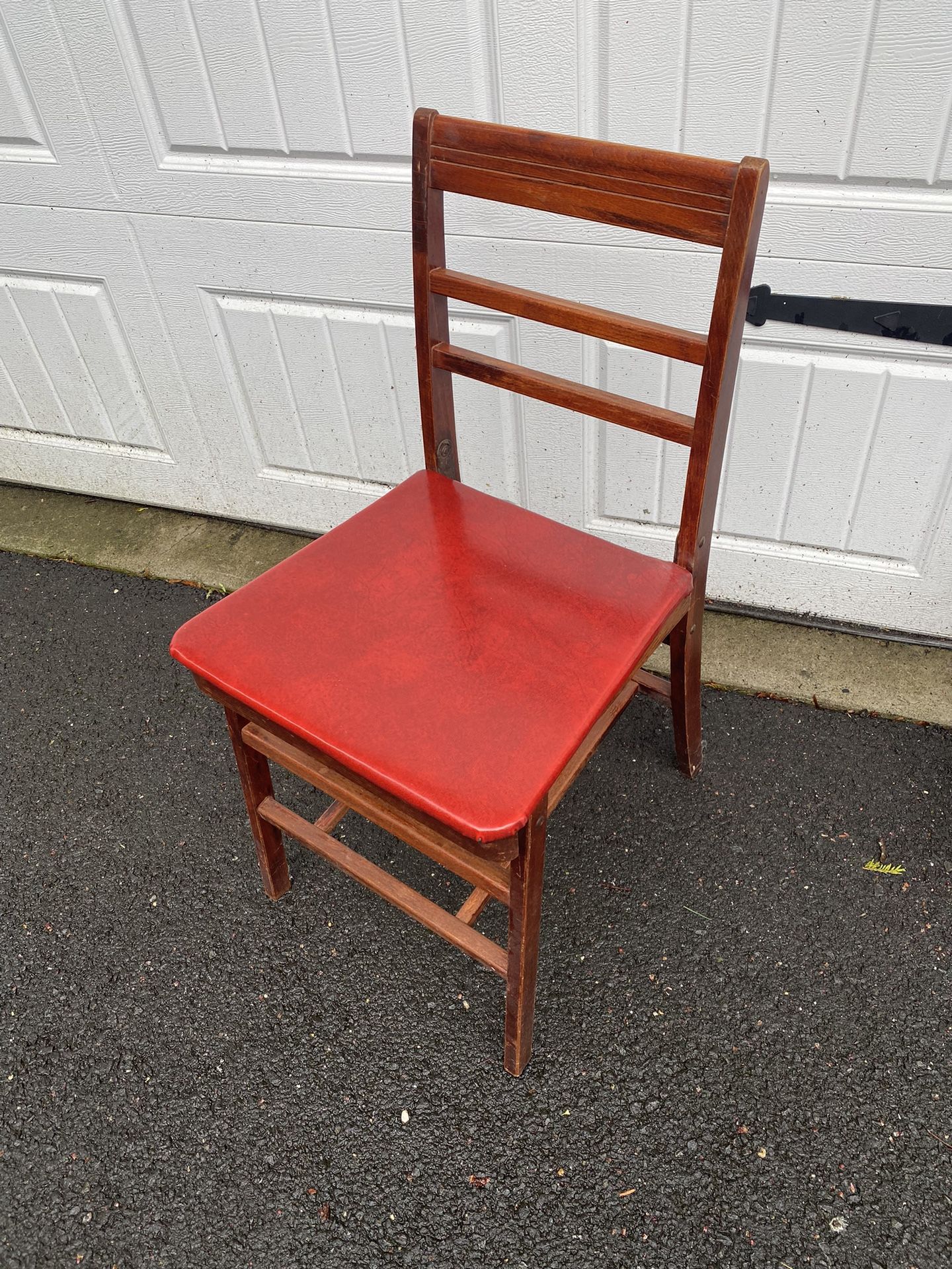 Vintage Foldable Chair 