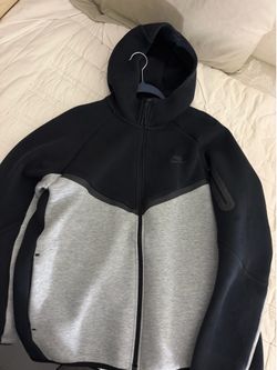Nike Tech