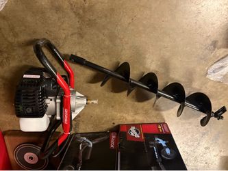 New Predator 2 hp gas earth auger – never used