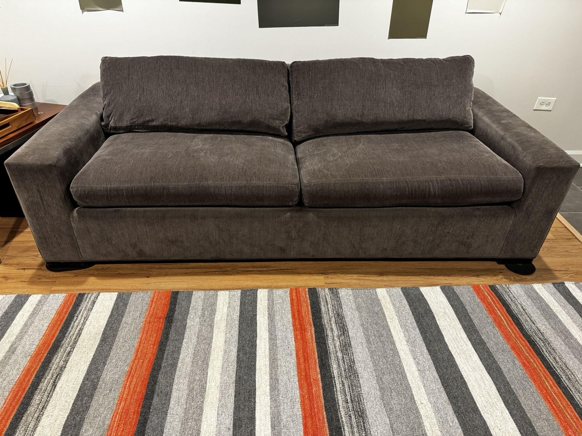 Room & Board Sleeper Sofa - Excellent Condition -$750 (60% Off!)