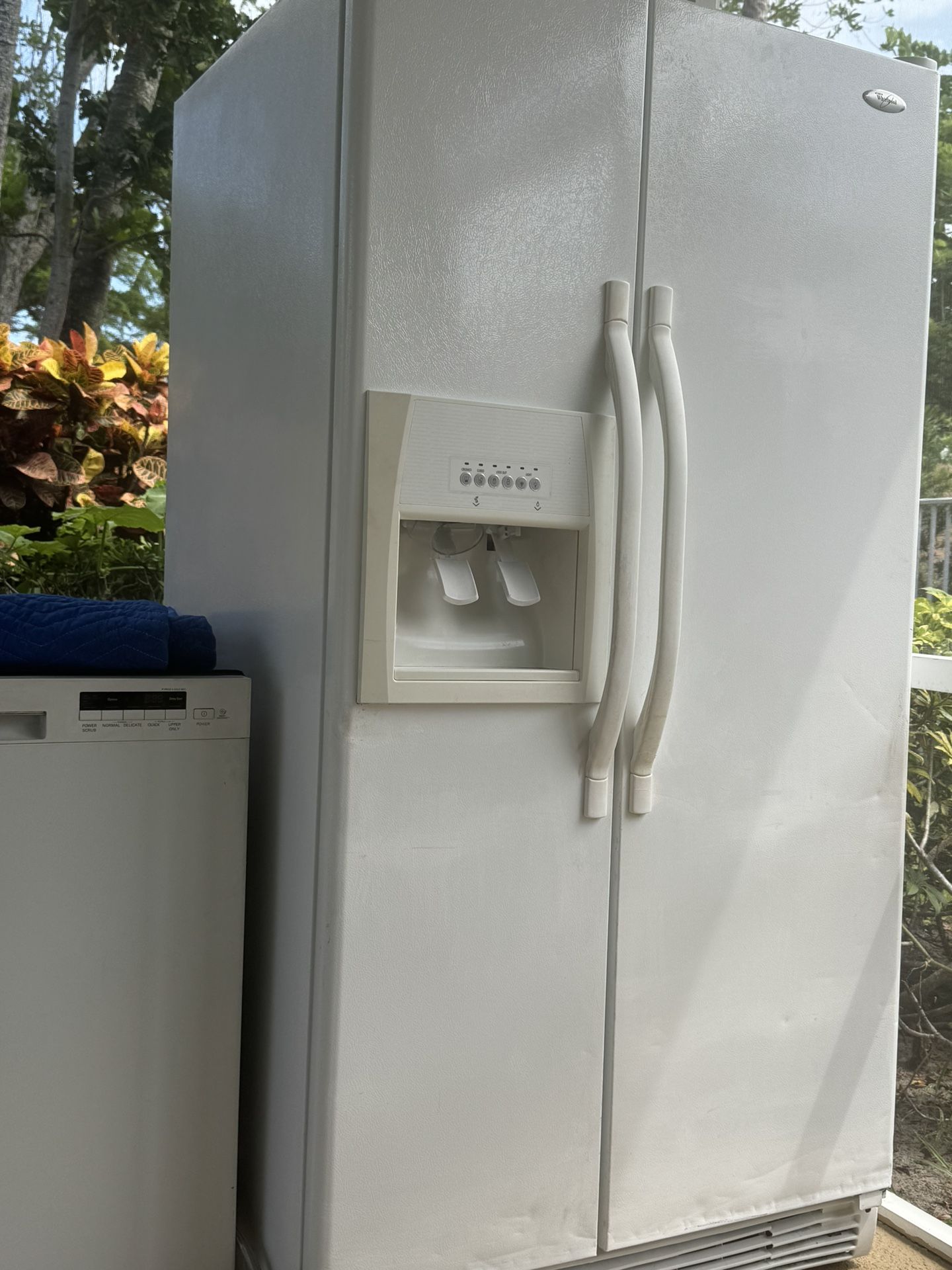Whirpool Fridge And Dishwasher
