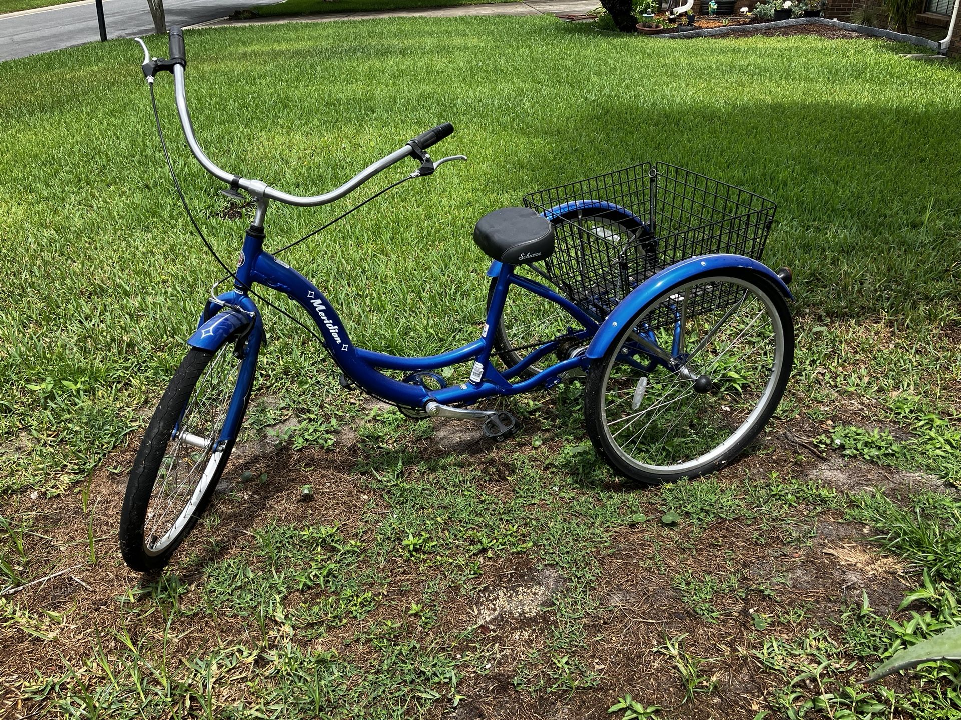 Schwinn 24" Meridian Cruiser Tricycle - Blue