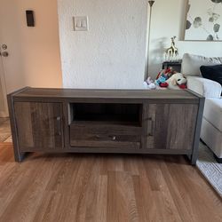 TV Stand/Media Console