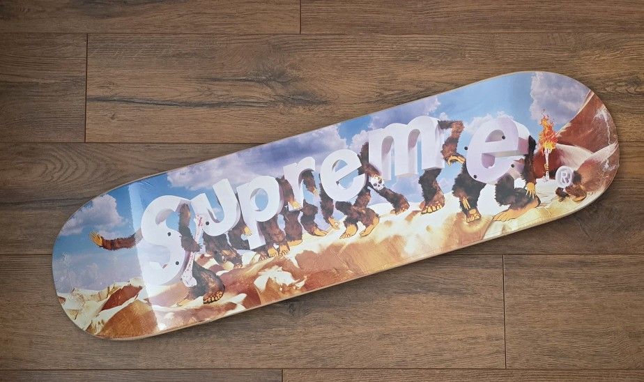 Supreme Apes Day Board