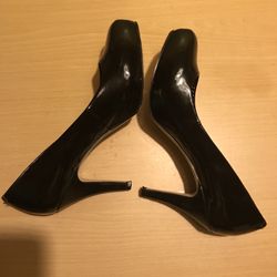 WOMEN MADDEN GIRI-GETTA PUMPS SIZE 9