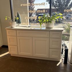 24-48 Inch Bathroom Vanities 