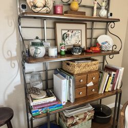 Bakers rack