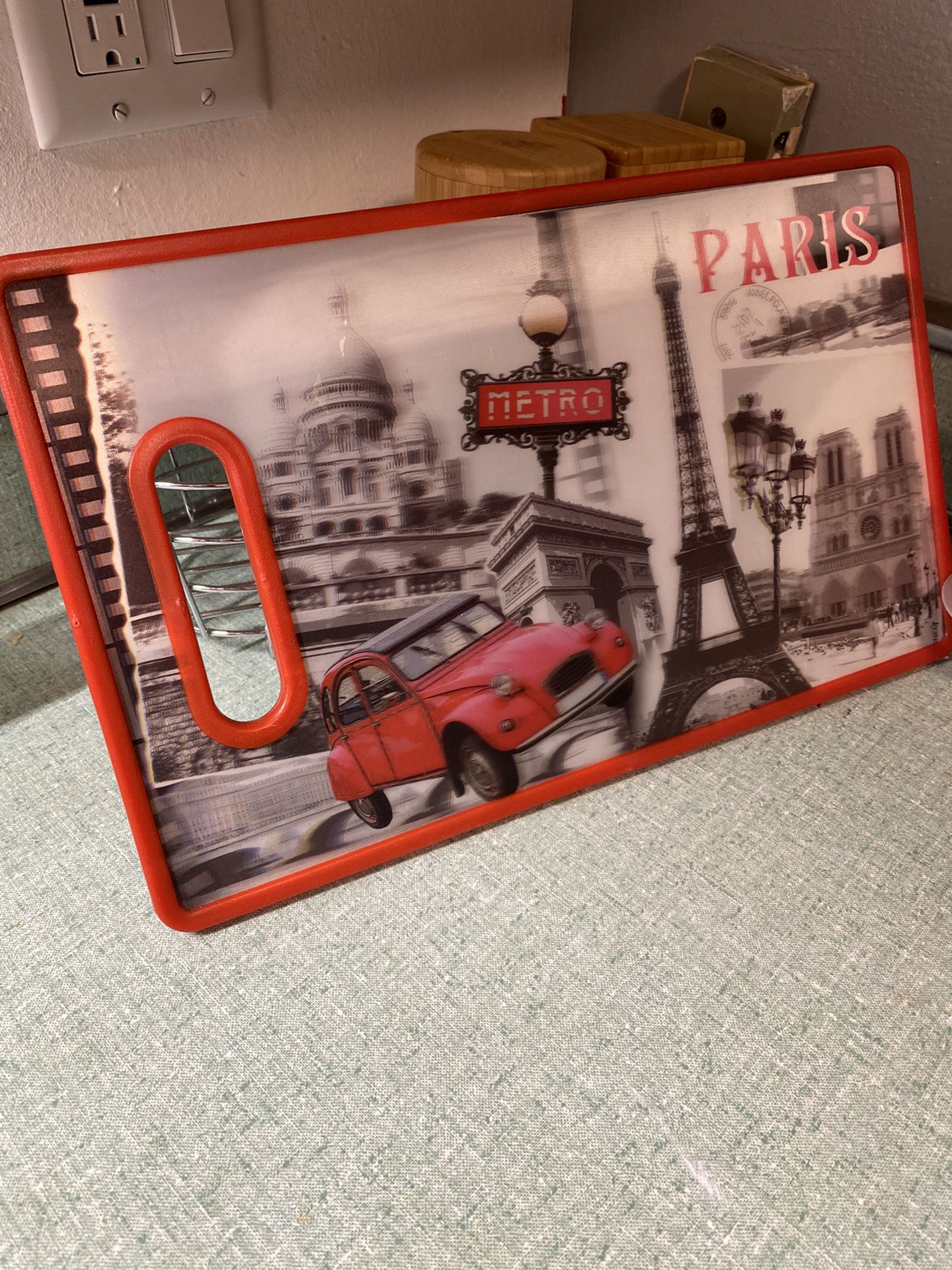 New never used Cuisinart 3D Paris themed cutting board