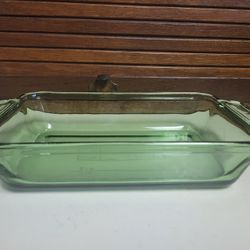 Green Vintage  Baking Dish