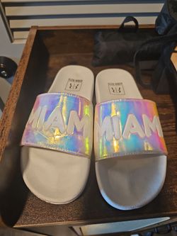 Robin Ruth Miami Holographic Slides